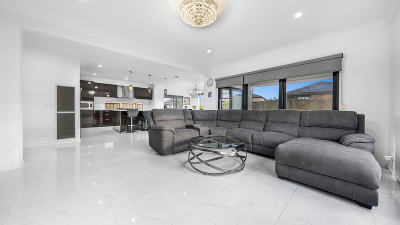 Photo - 14 Balmain Road, Mickleham VIC 3064 - Image 13