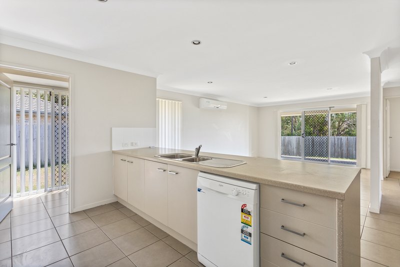 Photo - 14 Bangalow Street, Morayfield QLD 4506 - Image 3