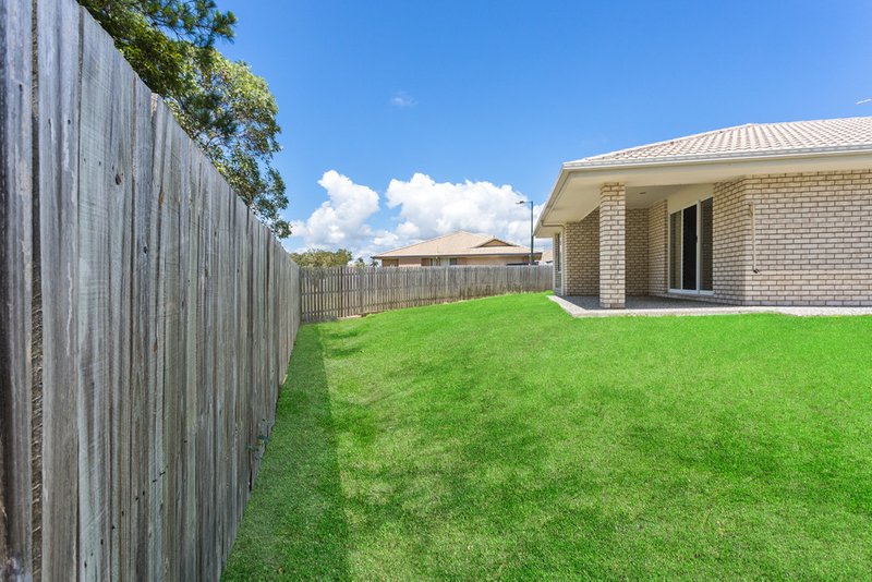 Photo - 14 Bangalow Street, Morayfield QLD 4506 - Image 15