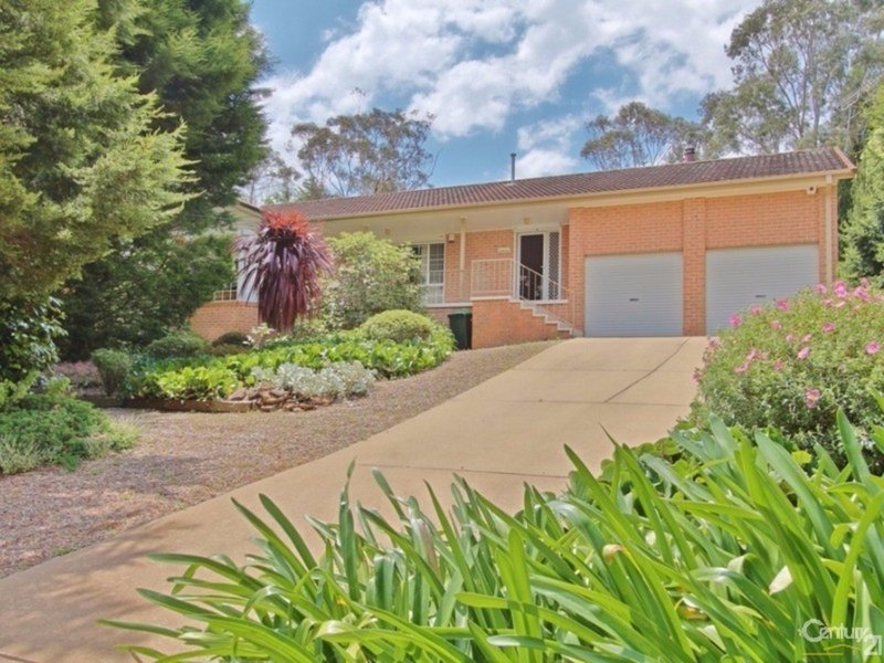 14 Banksia Road, Wentworth Falls NSW 2782