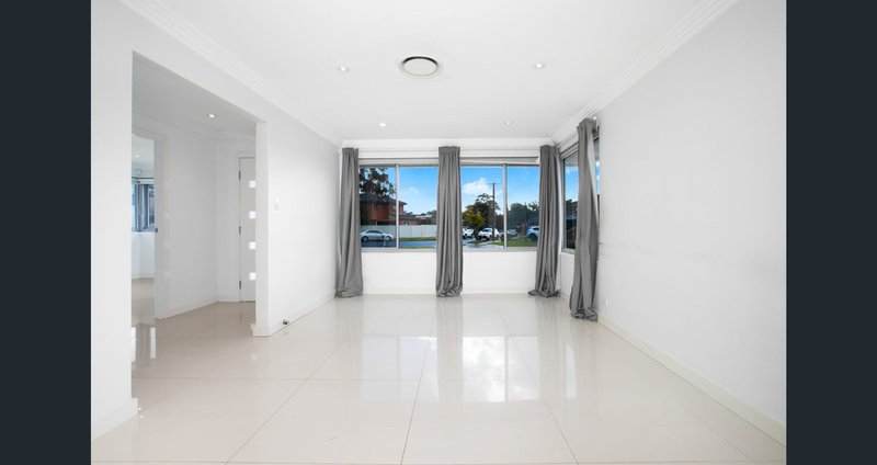 Photo - 14 Barbara Crescent, Merrylands NSW 2160 - Image 3