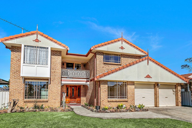 14 Barcoo Circuit, Albion Park NSW 2527