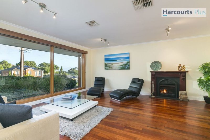 14 Barndoo Street, Hallett Cove SA 5158