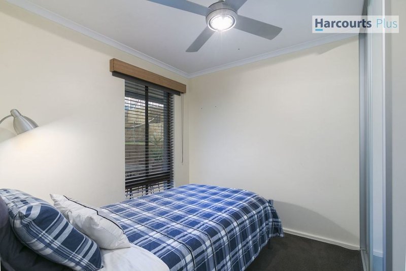 Photo - 14 Barndoo Street, Hallett Cove SA 5158 - Image 16