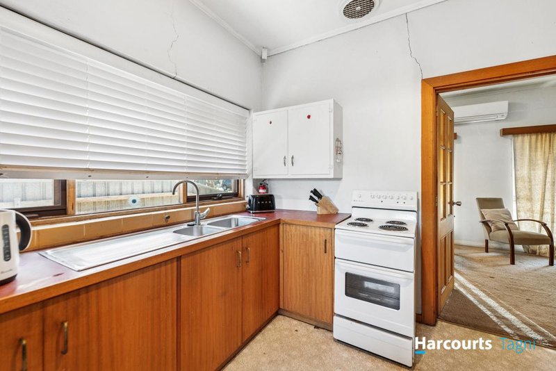 14 Barnes Avenue, Marleston SA 5033