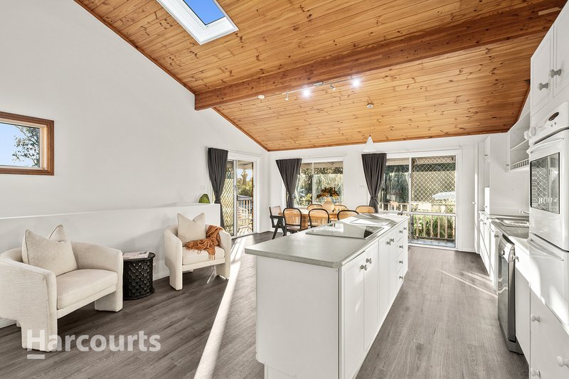 Photo - 14 Barton Drive, Kiama Downs NSW 2533 - Image 9