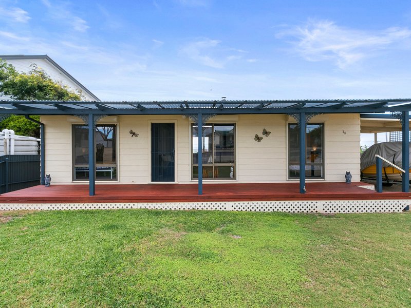 14 Barton Road, Tiddy Widdy Beach SA 5571