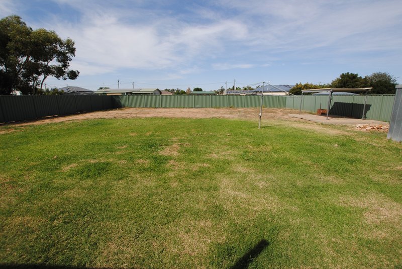 Photo - 14 Barwidgee Boulevarde , Darlington Point NSW 2706 - Image 14