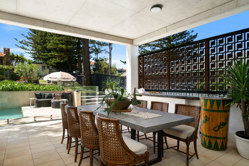 Photo - 14 Bassett Street, Mona Vale NSW 2103 - Image 4