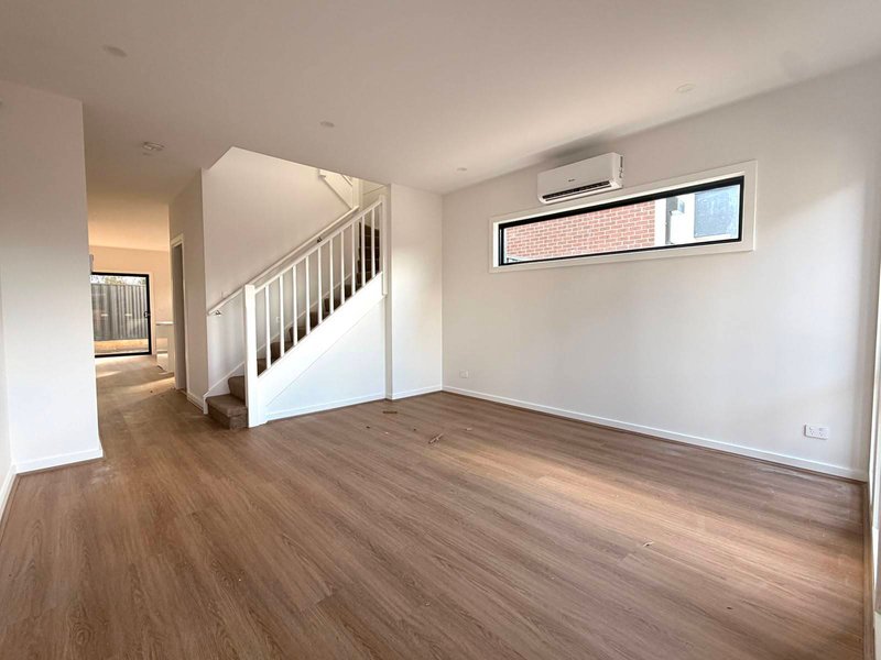 Photo - 14 Bawar Place, Hallam VIC 3803 - Image 2