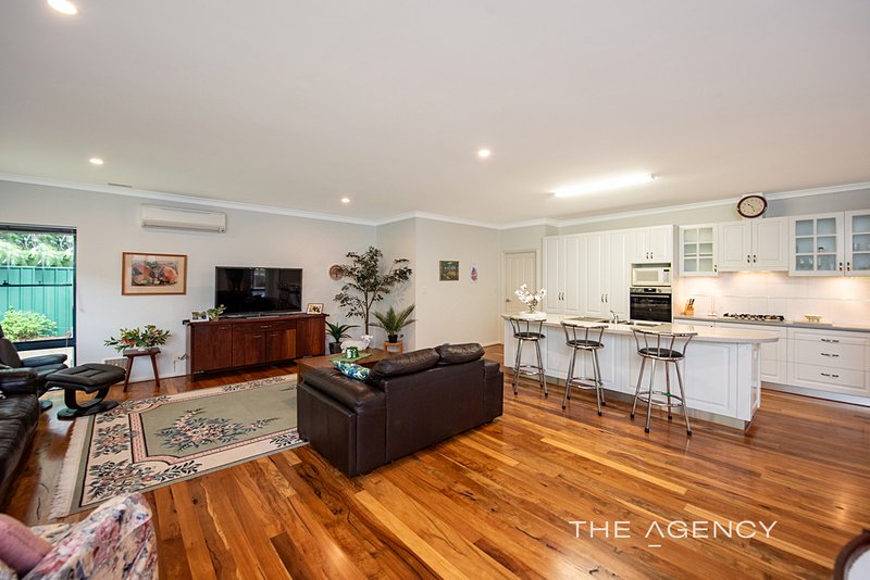 Photo - 14 Beachgrove Place, Geographe WA 6280 - Image 10