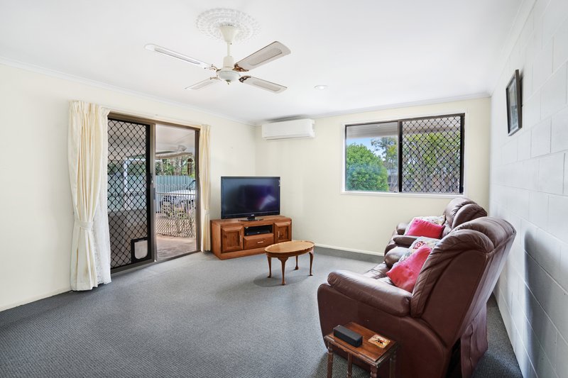 Photo - 14 Beagle Avenue, Banksia Beach QLD 4507 - Image 4