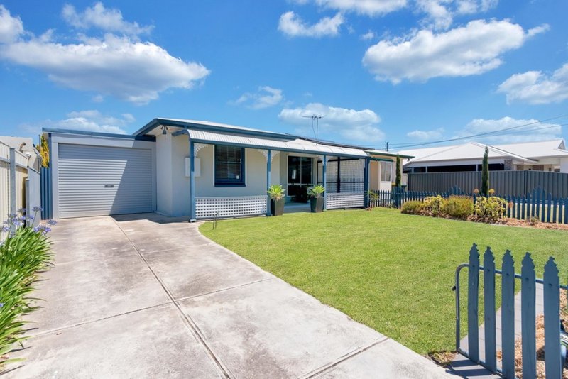 Photo - 14 Beatty Avenue, Taperoo SA 5017 - Image 2