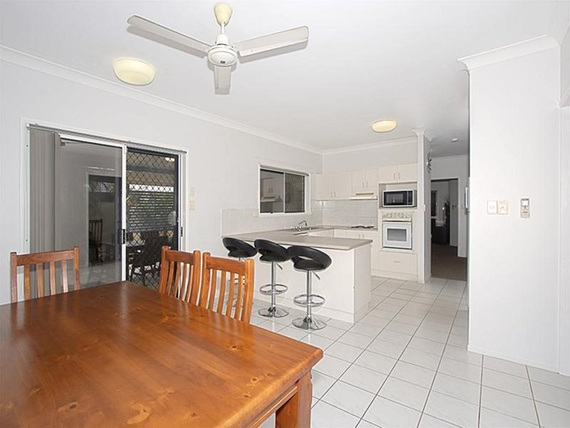 Photo - 14 Beechwood Place, Kirwan QLD 4817 - Image 3