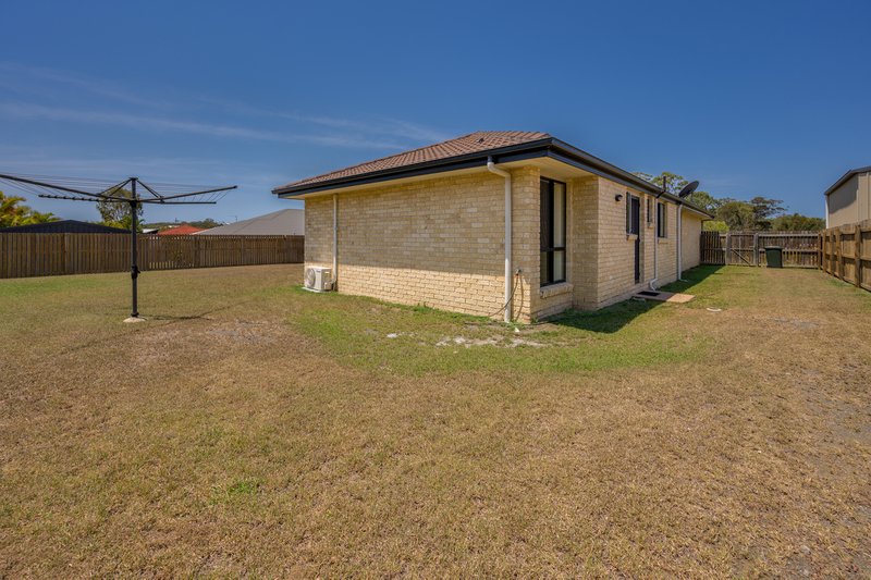 Photo - 14 Beezley Street, Glen Eden QLD 4680 - Image 25