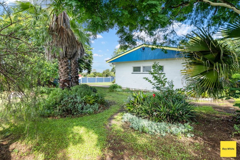 Photo - 14 Bellambi Street, Toogoolawah QLD 4313 - Image 6