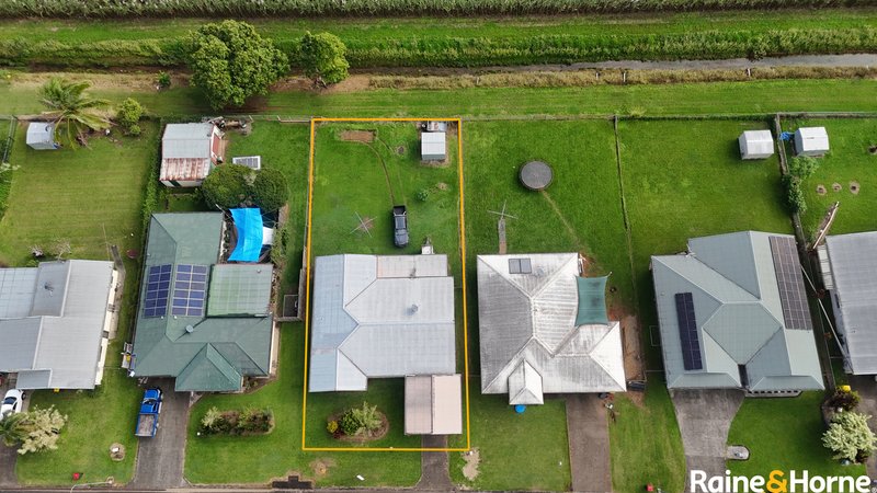 Photo - 14 Bello Drive, Belvedere QLD 4860 - Image 2