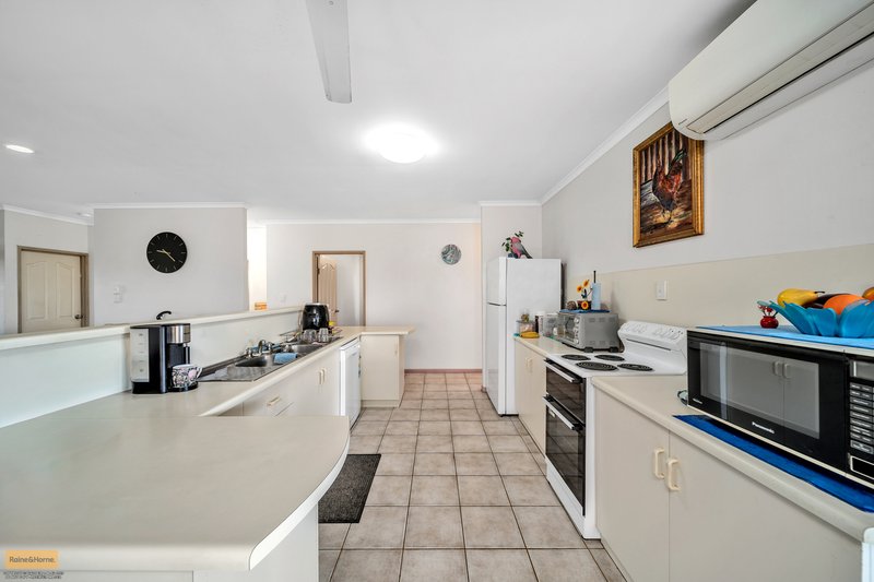 Photo - 14 Bello Drive, Belvedere QLD 4860 - Image 9