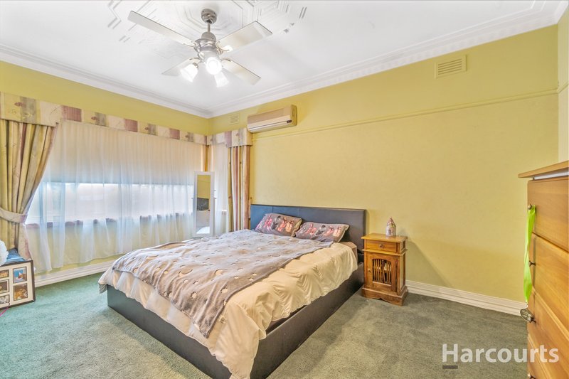 Photo - 14 Belvedere Court, Newborough VIC 3825 - Image 4