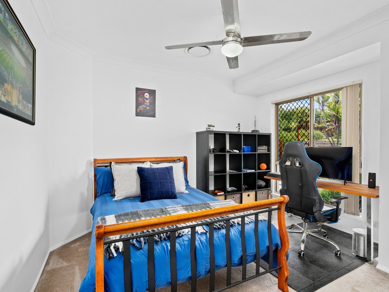 Photo - 14 Ben Hogan Crescent, Parkwood QLD 4214 - Image 15