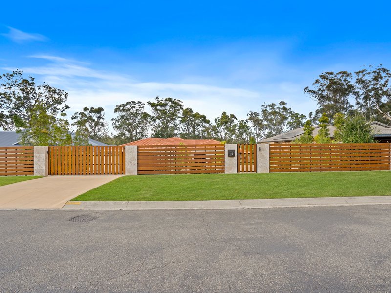 Photo - 14 Ben Hogan Crescent, Parkwood QLD 4214 - Image 26