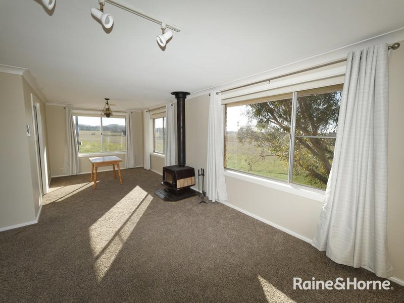 Photo - 14 Bennett Lane, Orange NSW 2800 - Image 3