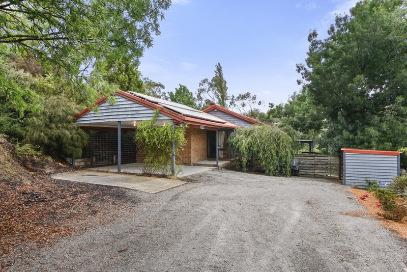 14 Benton Road, Healesville VIC 3777