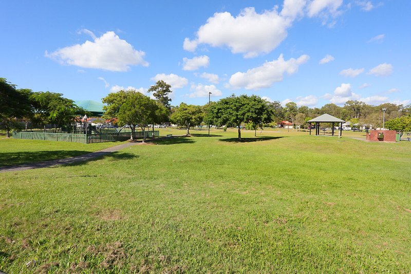 Photo - 14 Bernini Drive, Coombabah QLD 4216 - Image 25