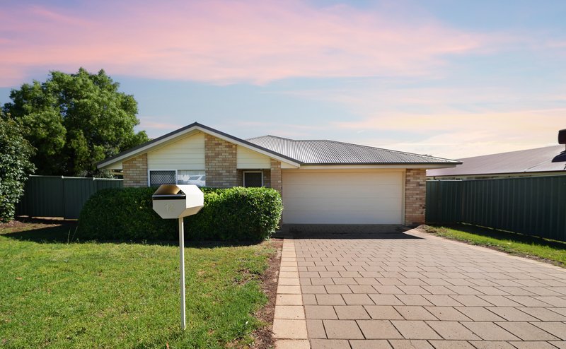 14 Best Street, Parkes NSW 2870