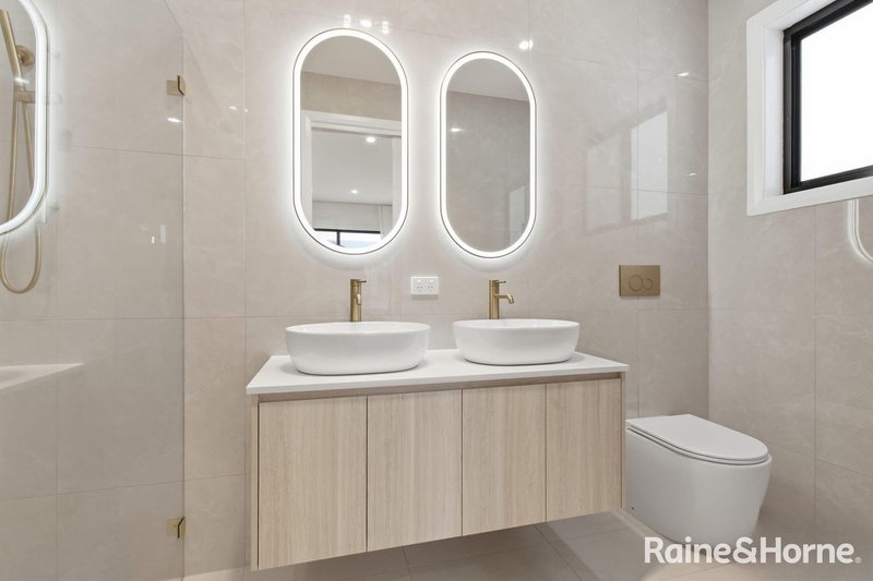 Photo - 14 Bextor Avenue, Leppington NSW 2179 - Image 7