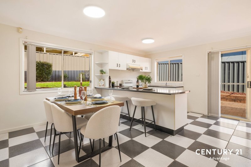 Photo - 14 Bijiji Street, Pendle Hill NSW 2145 - Image 4