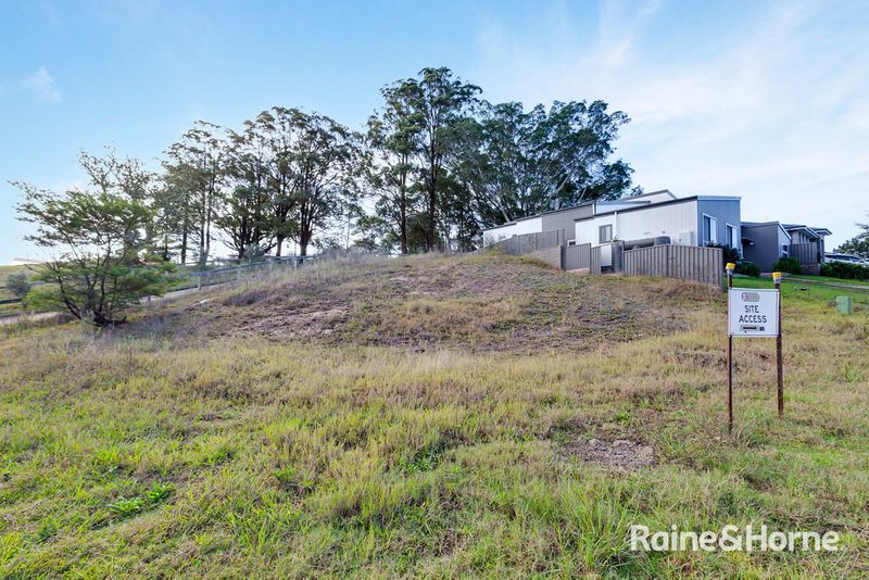 Photo - 14 Binns Street, Raymond Terrace NSW 2324 - Image 2