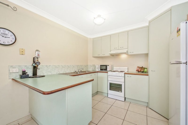 Photo - 14 Birchgrove Crescent, Kallangur QLD 4503 - Image 3