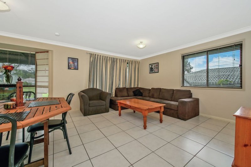 Photo - 14 Birchgrove Crescent, Kallangur QLD 4503 - Image 5