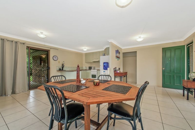 Photo - 14 Birchgrove Crescent, Kallangur QLD 4503 - Image 7