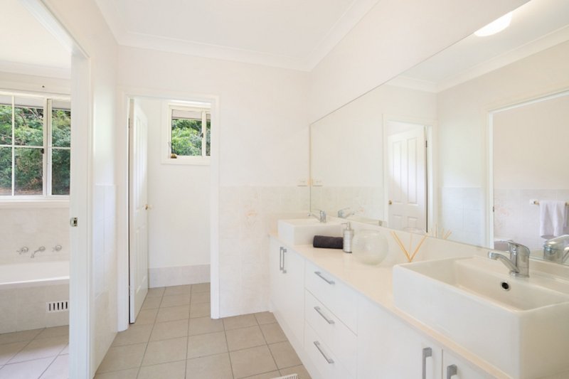 Photo - 14 Birrerik Road, Wamberal NSW 2260 - Image 23