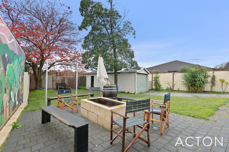 Photo - 14 Bitton Street, Hamilton Hill WA 6163 - Image 13