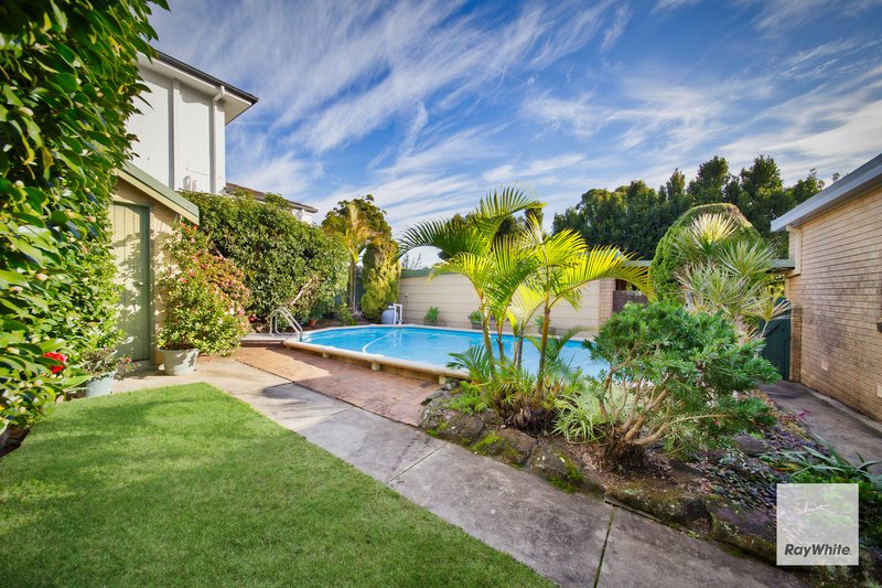 Photo - 14 Blamey Avenue, Caringbah South NSW 2229 - Image 11