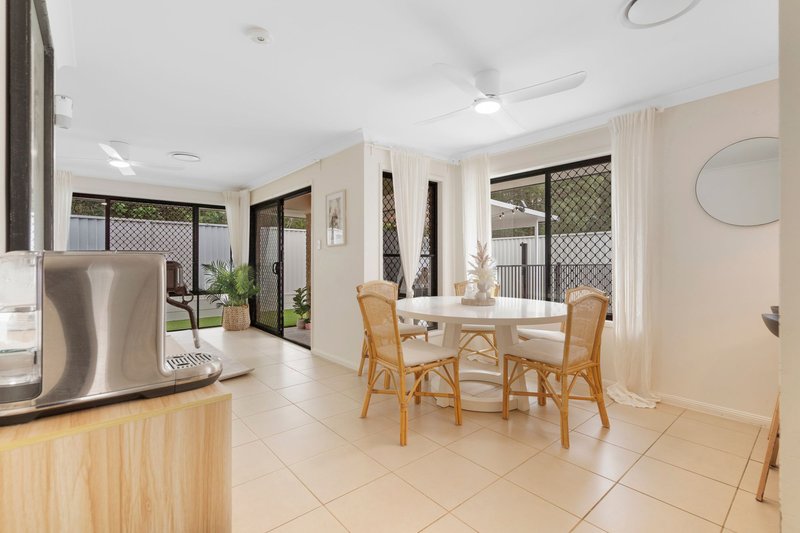 Photo - 14 Blossom Street, Pimpama QLD 4209 - Image 6