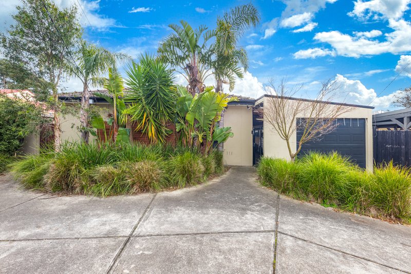 Photo - 14 Blyton Crescent, Sunbury VIC 3429 - Image 1