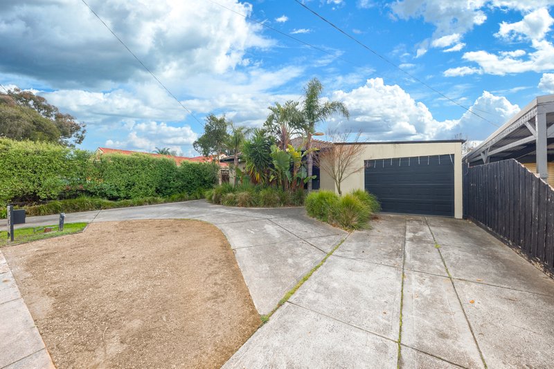 Photo - 14 Blyton Crescent, Sunbury VIC 3429 - Image 22