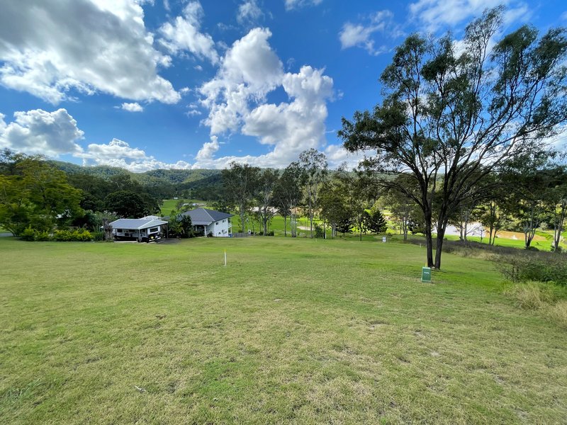 Photo - 14 Bobby Jones Court, Kooralbyn QLD 4285 - Image 4