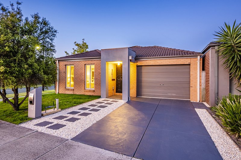 14 Boland Drive, Lyndhurst VIC 3975