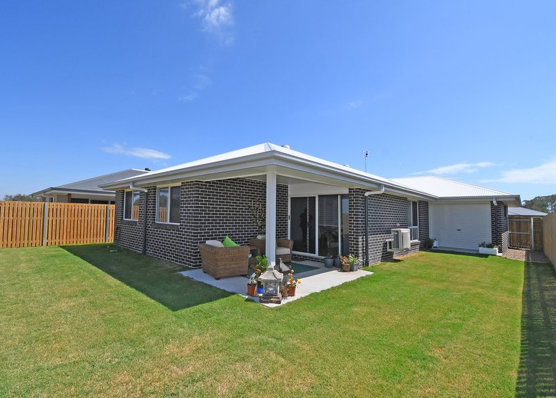 Photo - 14 Bonavista Way, Eli Waters QLD 4655 - Image 21