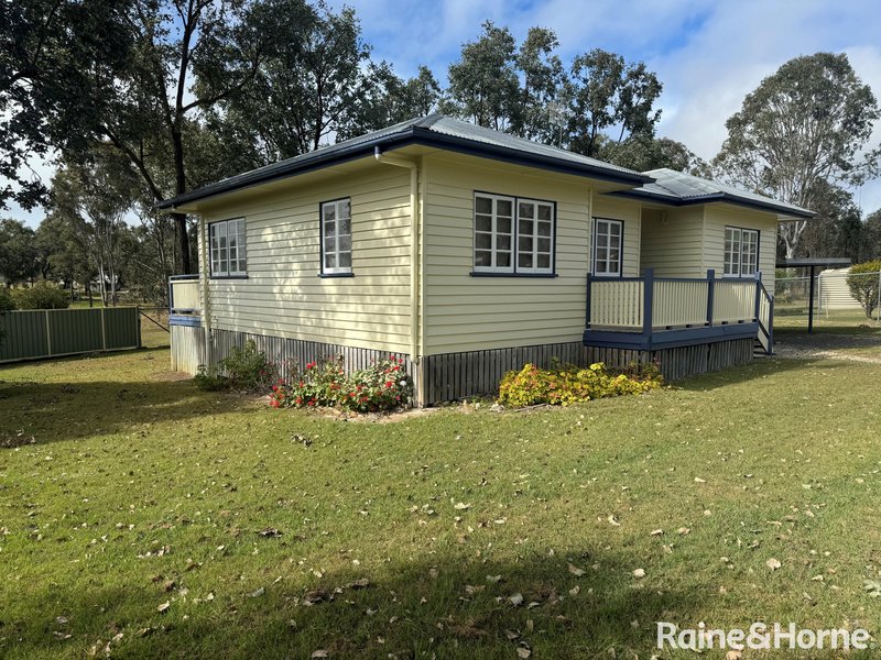 14 Boonenne Court, Nanango QLD 4615