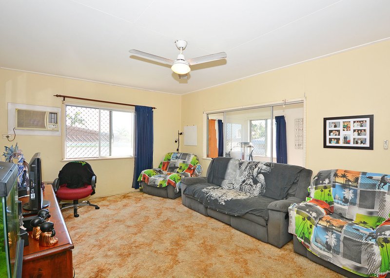 Photo - 14 Boongala Way, Scarness QLD 4655 - Image 7