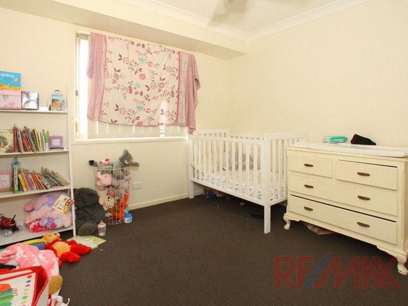 Photo - 14 Bourton Rd , Merrimac QLD 4226 - Image 10