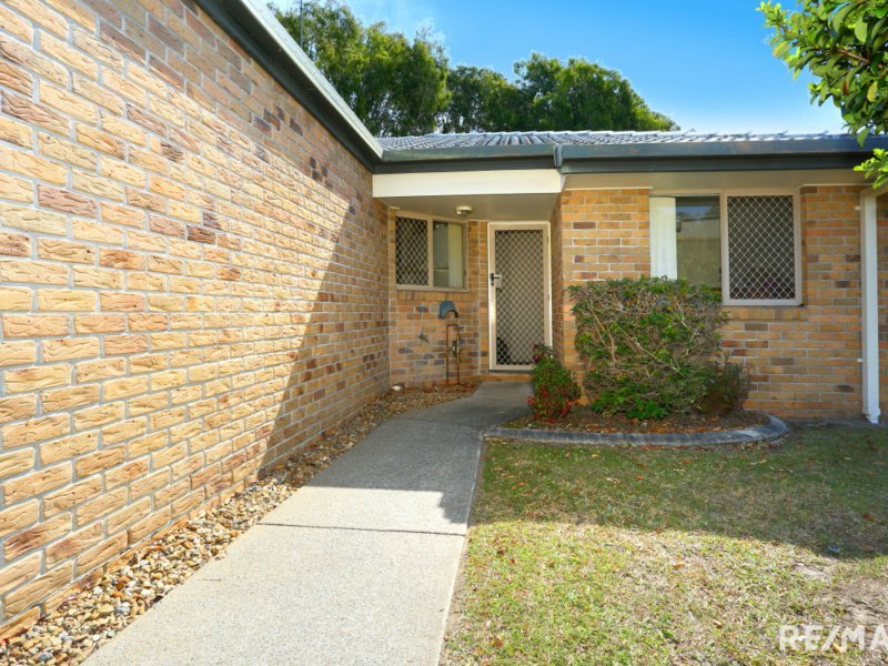 Photo - 14 Bourton Rd , Merrimac QLD 4226 - Image 2