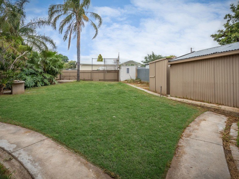 Photo - 14 Bowman Crescent, Enfield SA 5085 - Image 16