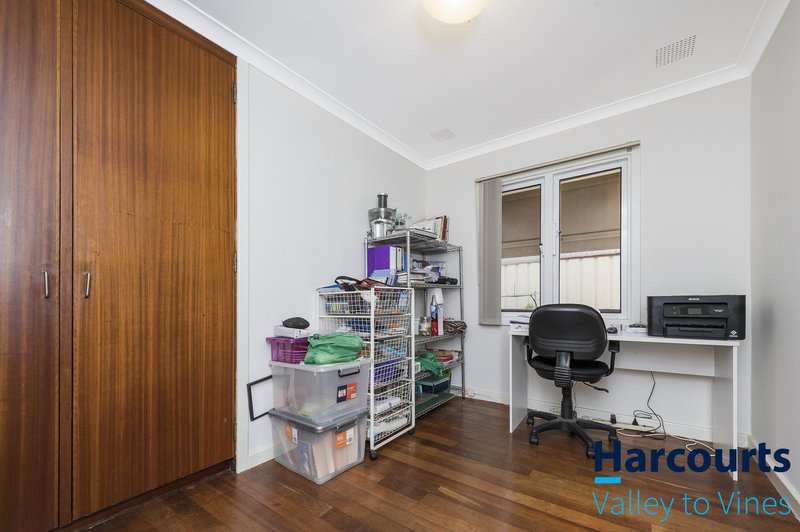 Photo - 14 Bowman Street, Bullsbrook WA 6084 - Image 12